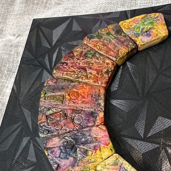 Artisan Handcrafted Multicolor Mosaic Tile Inspired Tribal Sculpted Necklace EUC - Picture 5 of 16